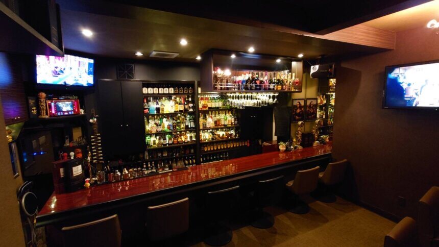 LOUNGE BAR Gee | Bar Hopping