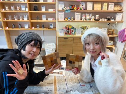 Eco-friendly wood board finished with rice oil