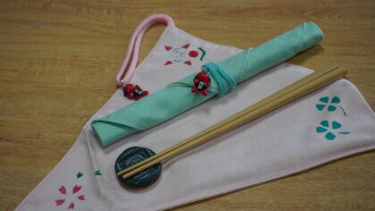 Make your own chopsticks using thinned wood from Hida